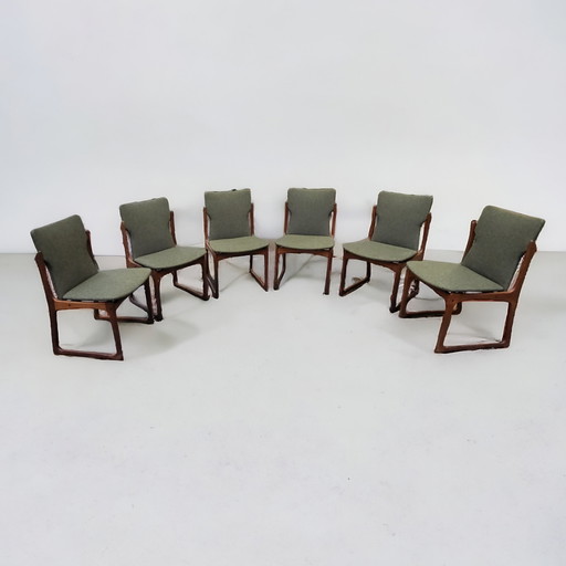 Set van 6 teakhouten stoelen