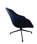 1 About a Lounge Chair LOW AAL81 Hee Welling voor Hay + een Hay AAL zitkussen