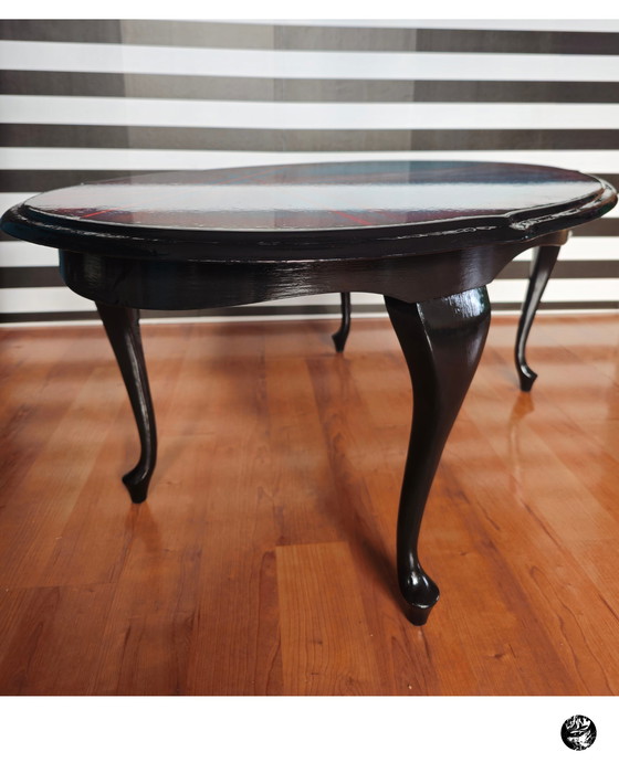 Image 1 of Epoxy Queen Anne salontafel