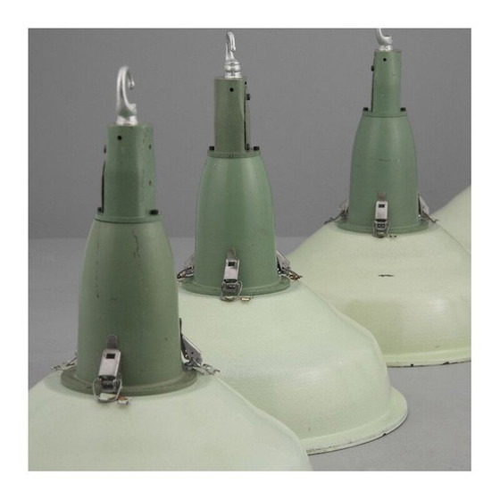 Image 1 of Vintage industriële hanglamp uit het Sovjettijdperk