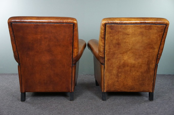 Image 1 of Set van twee grote schapenleren fauteuils/ armchairs