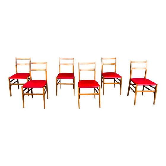 Image 1 of Set van 6 vintage stoelen in essen en rood kunstleer "leggera" van Gio Ponti voor Cassina, 1950