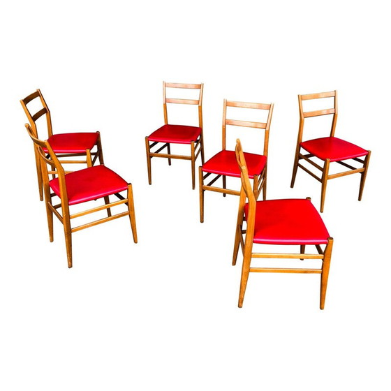 Image 1 of Set van 6 vintage stoelen in essen en rood kunstleer "leggera" van Gio Ponti voor Cassina, 1950
