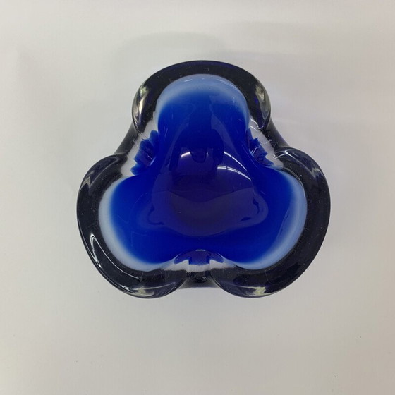 Image 1 of Set van 4 mid century blauwe Murano glazen kommen, 1970