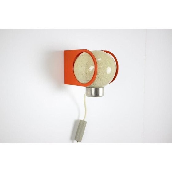 Image 1 of Vintage metalen en kunststof wandlamp van Pokrok Žilina, Tsjechië 1970