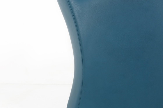 Image 1 of Vintage loungestoel in blauw leer van Leolux, 1990S