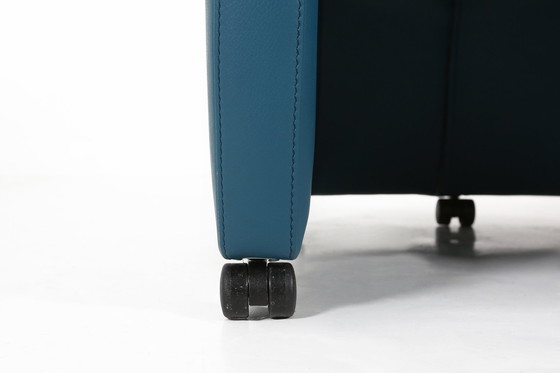 Image 1 of Vintage loungestoel in blauw leer van Leolux, 1990S