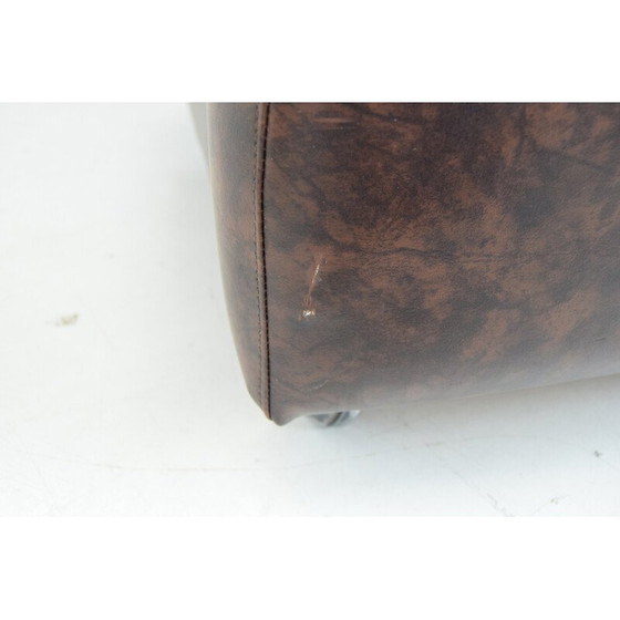 Image 1 of Paar mid-century kunstleren fauteuils op wielen, Tsjecho-Slowakije 1970