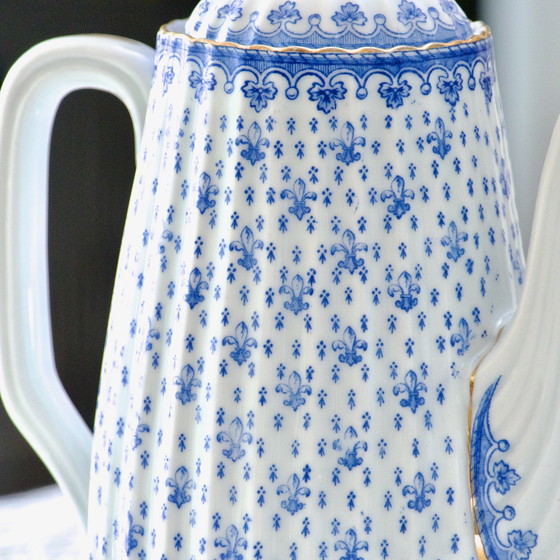 Image 1 of Grote Oscar Shaller Fleur De Lys porseleinen koffiepot uit 1909