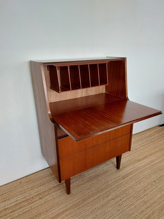 Image 1 of Vintage secretaire / bureau / kastje jaren 70