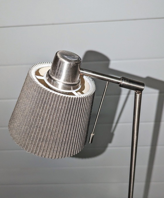 Image 1 of Verstelbare Italiaanse design kogelgewricht vloerlamp