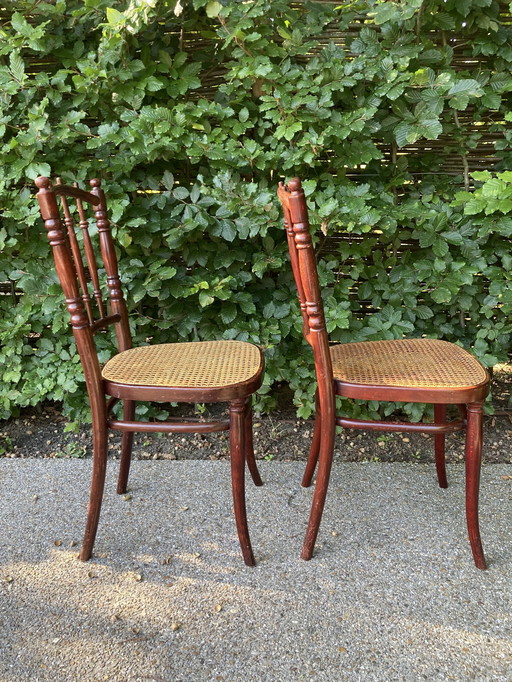 2x Thonet Stoelen Gevlochten Zitting