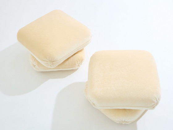 Image 1 of Jacques Charpentier voor Maison Jansen Paar Ottomans Mohair Fluweel 1970S