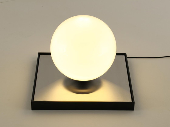 Image 1 of Mid Century Moderne Globe Lamp, Italië, 1970S