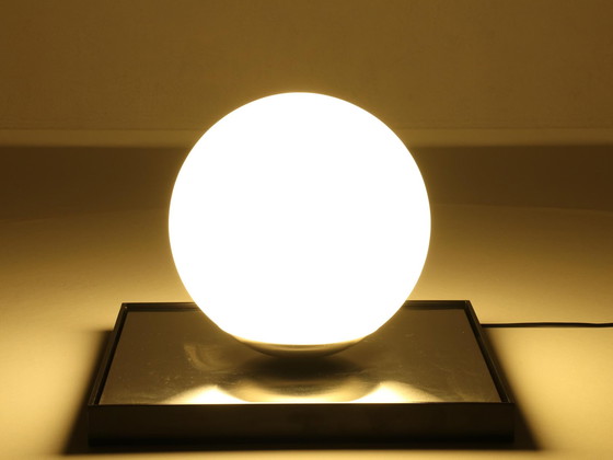 Image 1 of Mid Century Moderne Globe Lamp, Italië, 1970S