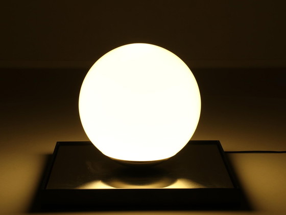 Image 1 of Mid Century Moderne Globe Lamp, Italië, 1970S