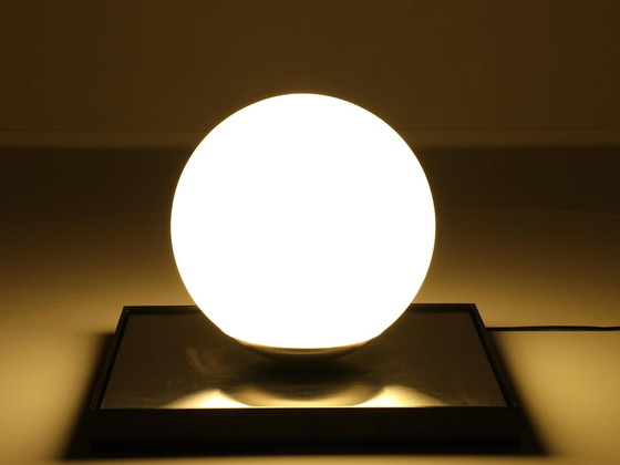 Image 1 of Mid Century Moderne Globe Lamp, Italië, 1970S