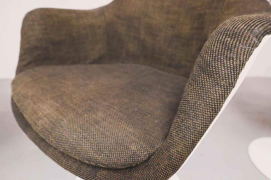 Image 1 of Set of four swivel Tulip chairs by Knoll International