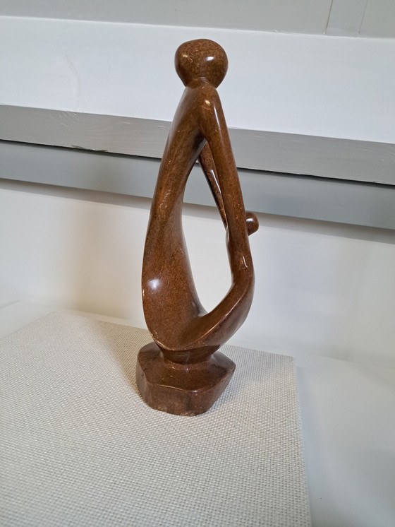 Image 1 of Sculptuur Ouder En Kind