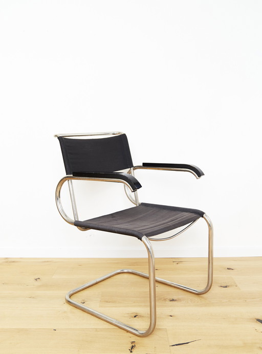 Marcel Breuer Bauhaus fauteuil D40 Voor Tecta