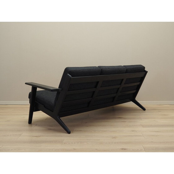 Image 1 of Vintage eiken bank van Hans. J. Wegner voor Getama, jaren 1960