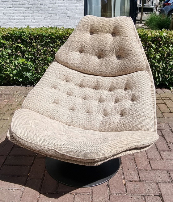 Image 1 of Artifort Harcourt F588 Swivel Chair By Geoffrey Harcourt