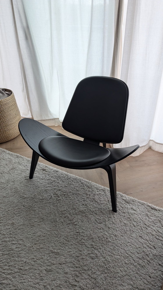 Image 1 of Carl Hansen Wegner/Shell Chair, Ch07