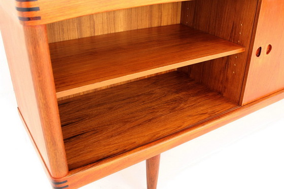 Image 1 of Bramin Deens Mid Century Teakhouten dressoir van H.W. Klein, Denemarken jaren 60