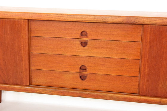 Image 1 of Bramin Deens Mid Century Teakhouten dressoir van H.W. Klein, Denemarken jaren 60