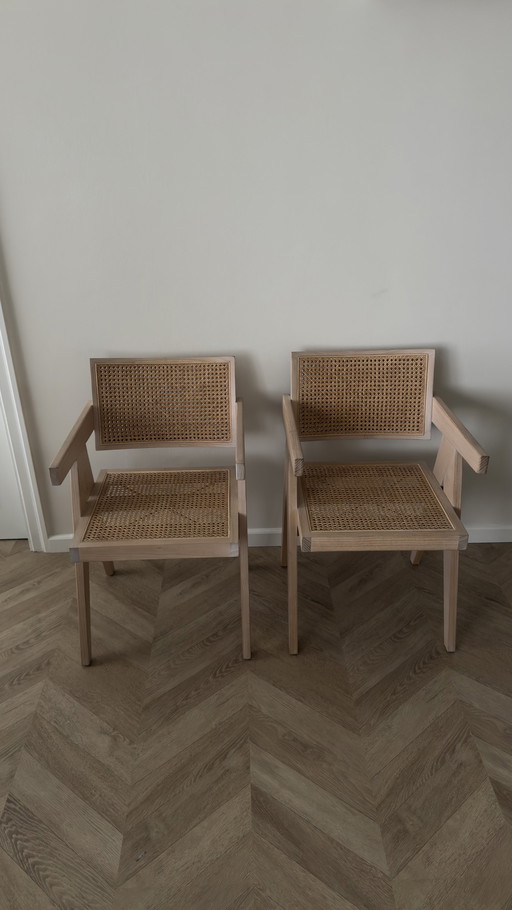 4x Aime Té Jeanneret Stoelen