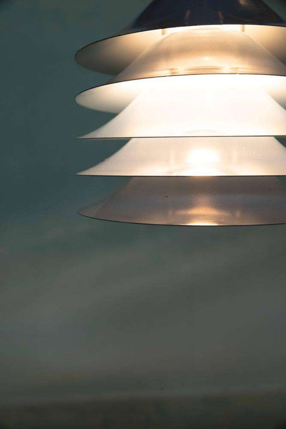 Image 1 of Vintage lichtblauwe schalenlamp Deens design, babykamer