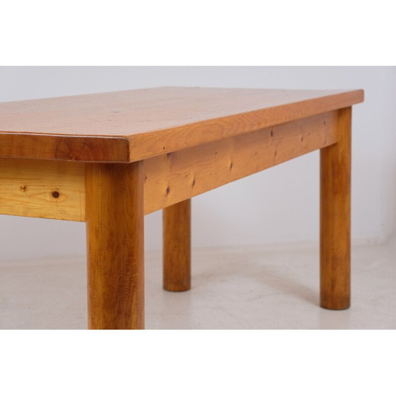 Image 1 of Vintage grenen tafel voor het Meribel ski-resort, jaren 1960