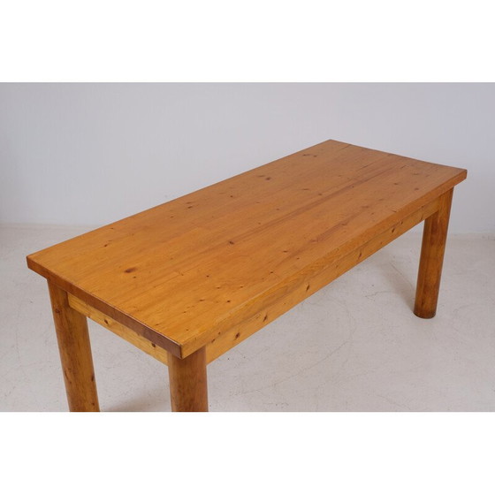 Image 1 of Vintage grenen tafel voor het Meribel ski-resort, jaren 1960