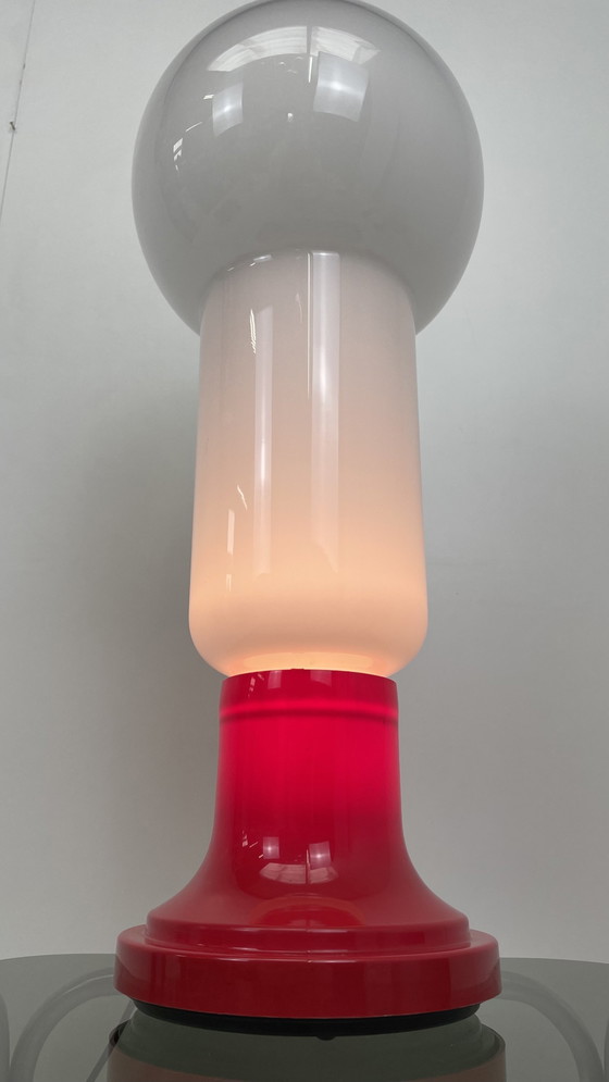 Image 1 of Italiaanse vintage staande opaline bollamp Mazzega stijl 