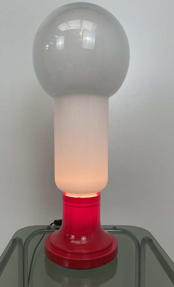 Image 1 of Italiaanse vintage staande opaline bollamp Mazzega stijl 