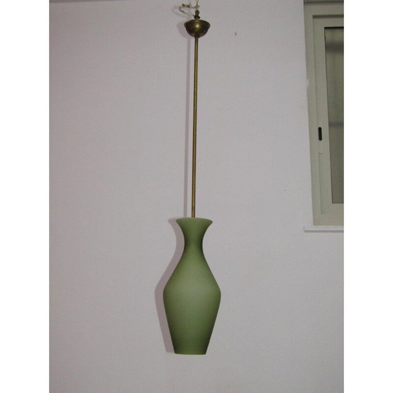 Image 1 of Vintage kroonluchter in groen glas met een Stilnovo messing structuur 1950