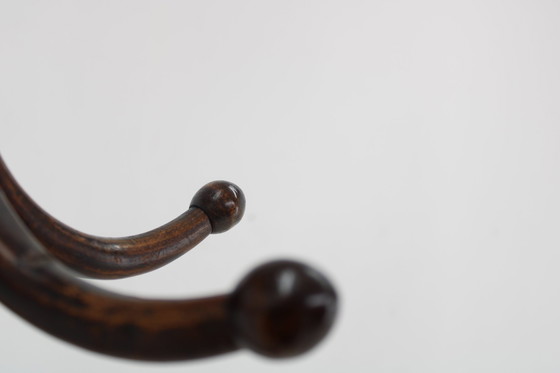 Image 1 of Vloerhanger Ton / Thonet 1920'S, Tsjecho-Slowakije