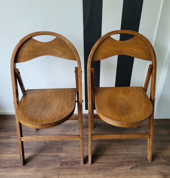 Image 1 of 2x Thonet klapstoelen beukenhout