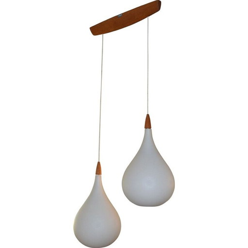 Vintage twee-armige opaal glazen ophanging van Uno en Östen Kristiansson voor Luxus, Zweden 1960