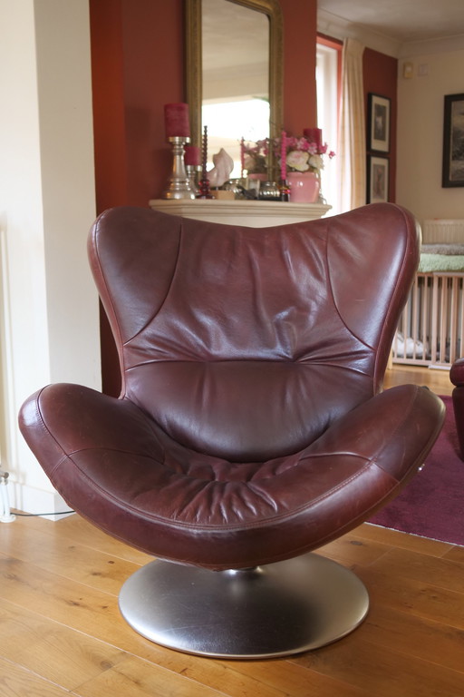 Klassieke Natuzzi volledig lederen fauteuil op draaivoet