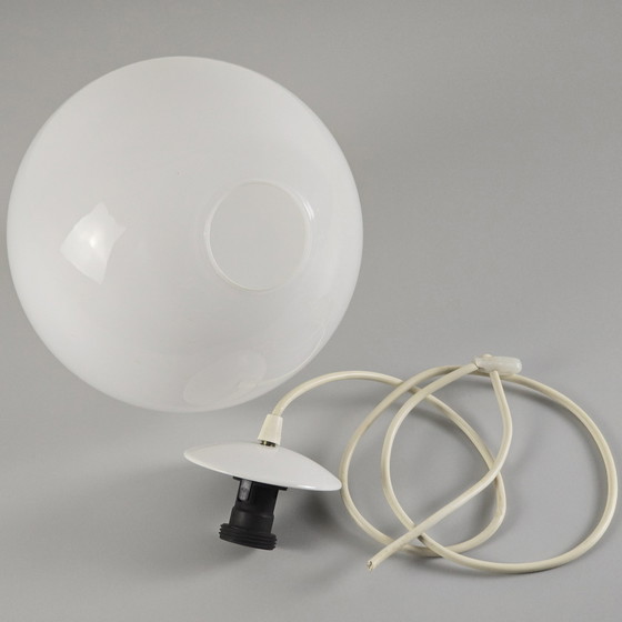 Image 1 of Vintage 1980S Happylight Opaal glazen bol hanglamp - Retro glazen bol hanglamp.