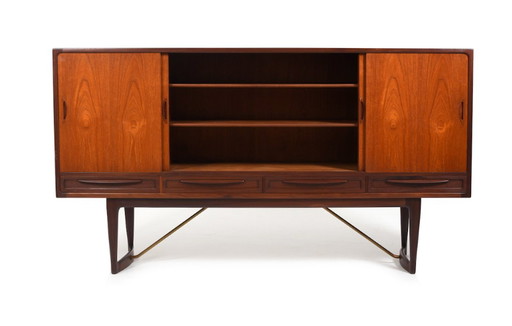 Deens hoog dressoir van teak en messing, Sofus Jørgensen, 1960