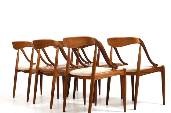 Image 1 of Teakhouten eetkamerstoelen van Johannes Andersen 1960