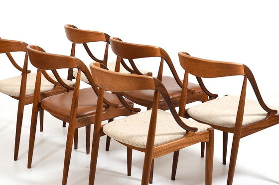 Image 1 of Teakhouten eetkamerstoelen van Johannes Andersen 1960