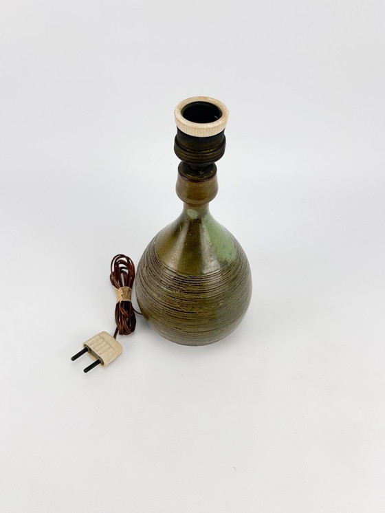 Image 1 of Rogier Vandeweghe Voor Amphora - Tafellamp - Geglazuurde Keramiek Met Groene Glazuur. 