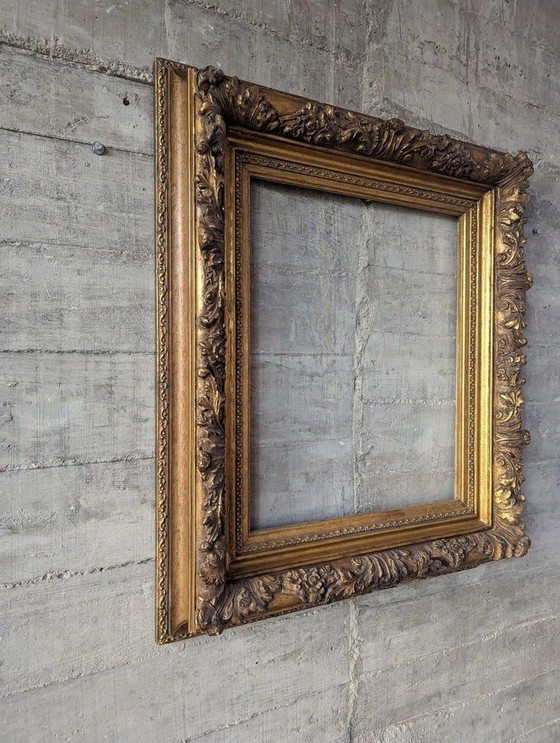 Image 1 of Groot frame met bloem- en acanthusmotieven