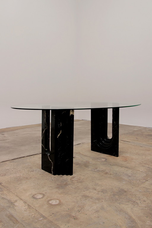 Marmeren Dinner Tafel ontwerp van Carlo Scarpa voor Cattelan,1970 Italië.