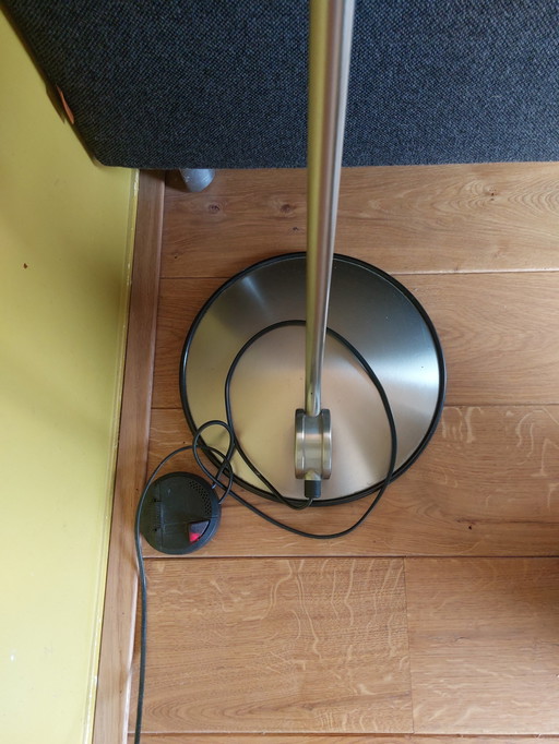 Design vloerlamp Dimbaar