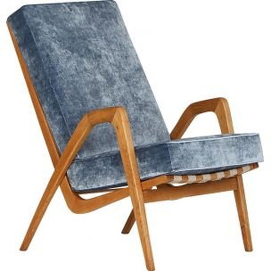 Image 1 of Vintage eiken en blauw fluwelen fauteuil, Tsjecho-Slowakije 1950