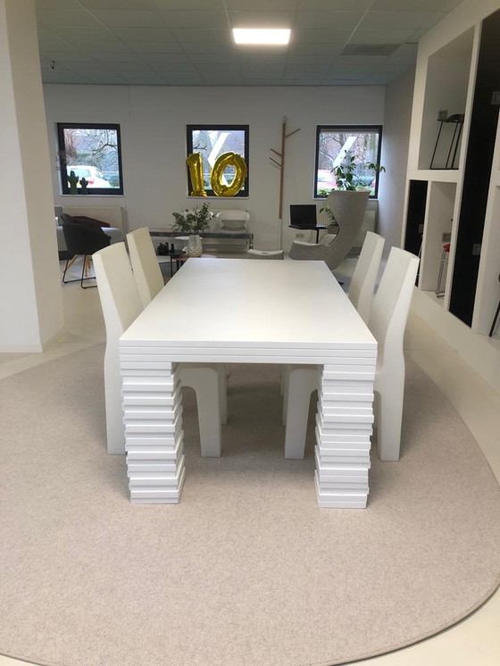 Image 1 of Gispen Layertafel met 4x stoelen